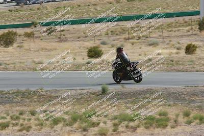 media/Apr-20-2025-AHRMA (Sun) [[393a79c373]]/Race/Group 12/Turn 4b/